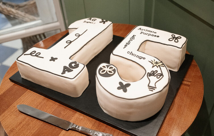 Photo of a 15th birthday cake